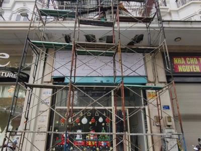 Tại sao các thương hiệu lớn sẵn sàng chi hàng trăm triệu cho bảng hiệu?