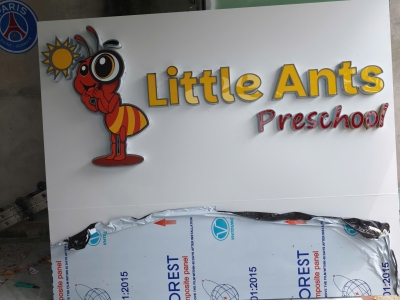 Độ bền của bảng hiệu Alu ngoài trời là bao nhiêu năm?