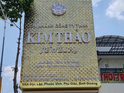 Tại sao các thương hiệu lớn sẵn sàng chi hàng trăm triệu cho bảng hiệu?