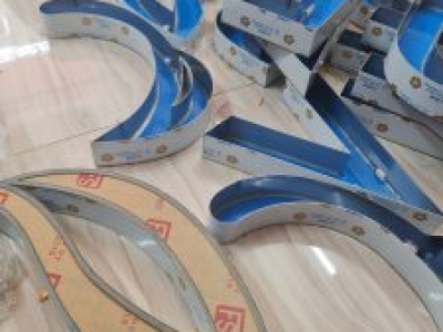 Tại sao nên đầu tư một bảng hiệu đẹp