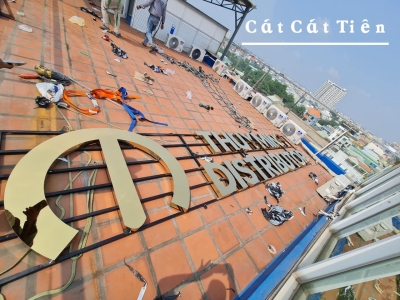 Bảng hiệu cho cửa hàng điện thoại di động