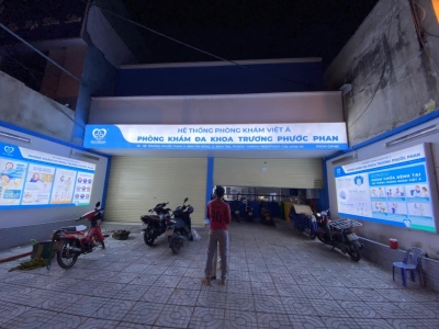 Có nên làm bảng hiệu bằng bạt Hiflex giá rẻ không?