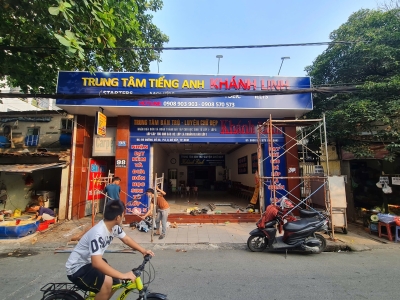 Độ bền của bảng hiệu Alu ngoài trời là bao nhiêu năm?