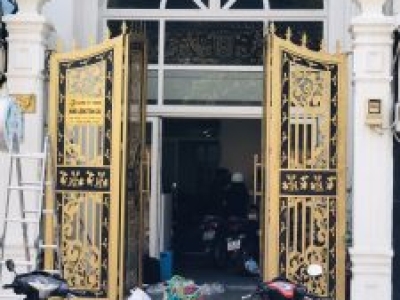 Bảng hiệu nhà thuốc tây