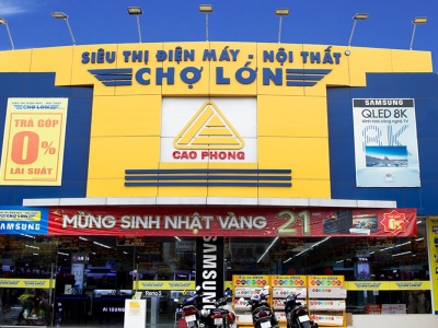 Tại sao các thương hiệu lớn sẵn sàng chi hàng trăm triệu cho bảng hiệu?