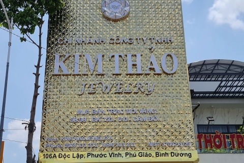 Tại sao bảng hiệu là khoản đầu tư "sinh lời" nhất của cửa hàng ?